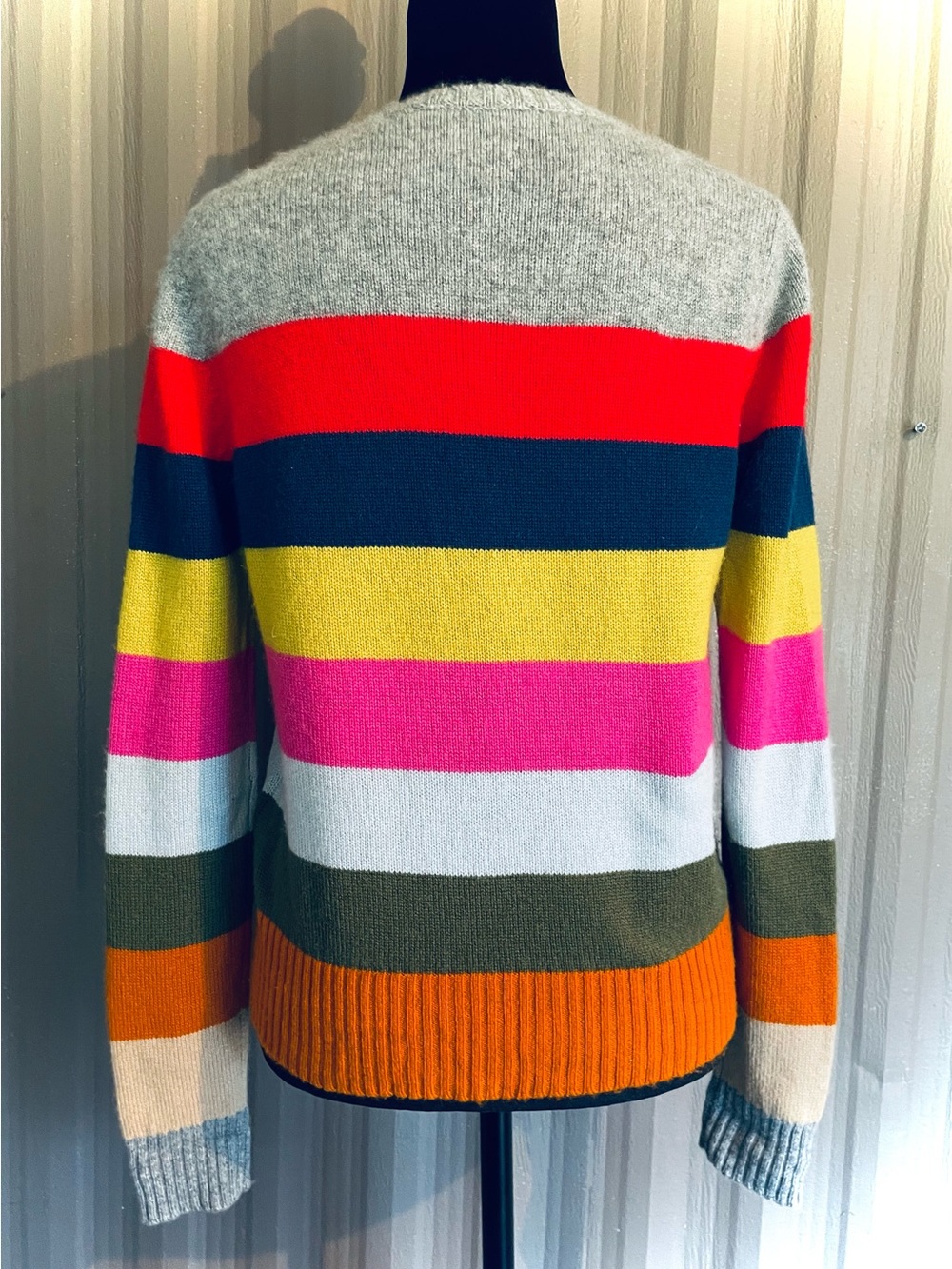 Allude Womens 100% Cashmere Pullover Sweater Colorful Bold Striped SOFT! sz M - Picture 5 of 11